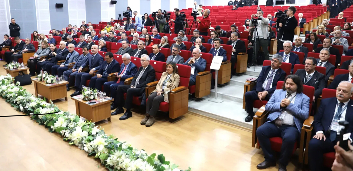 MAKÜ Rektörü Dalgar, YÖK’ün 2030 vizyon toplantısına katıldı – Birlik Haber Ajansı