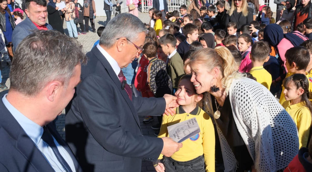 Minik öğrenciden Başkan Topaloğlu’na mektup – Birlik Haber Ajansı