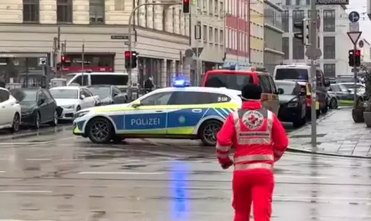 Münih’te araç kalabalığa daldı! – Birlik Haber Ajansı