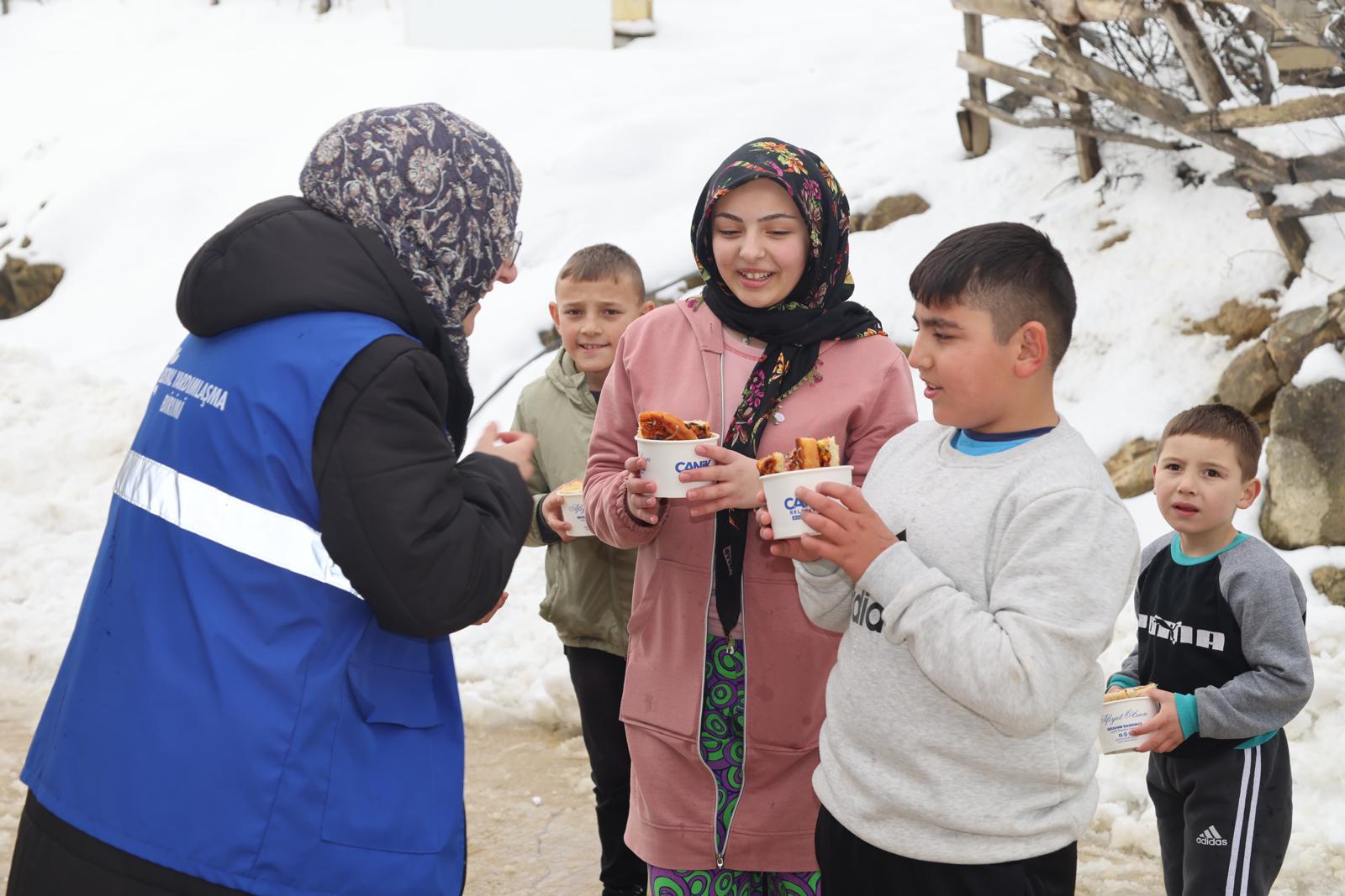 Canik Belediyesinden çocuklara kar sürprizi – Birlik Haber Ajansı