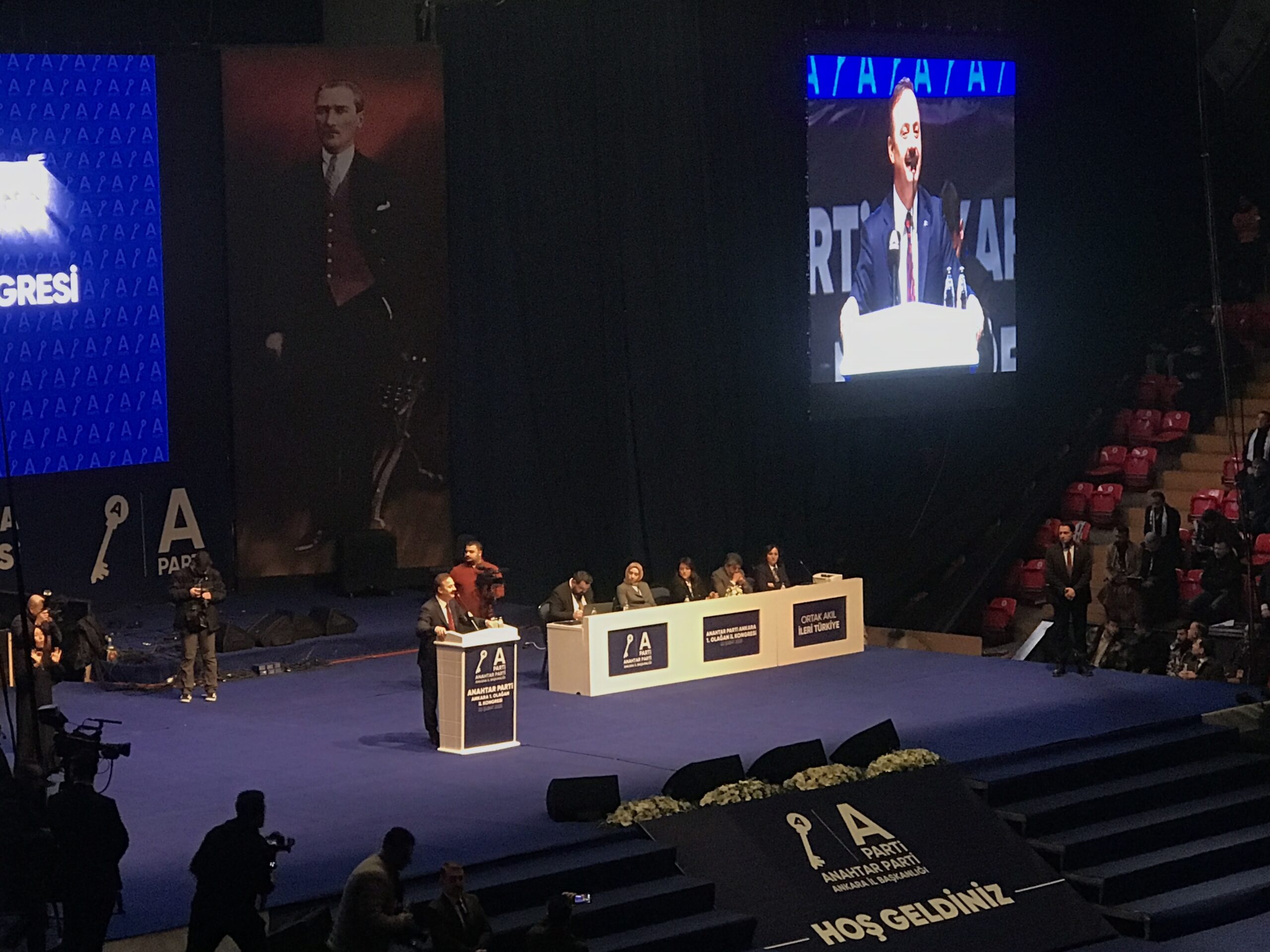 Yavuz Ağıralioğlu’ndan AK Parti Kongresine: Farklı salonlarda aynı şeyi söyleyeceksek bu memleket yönetilememiştir – Birlik Haber Ajansı