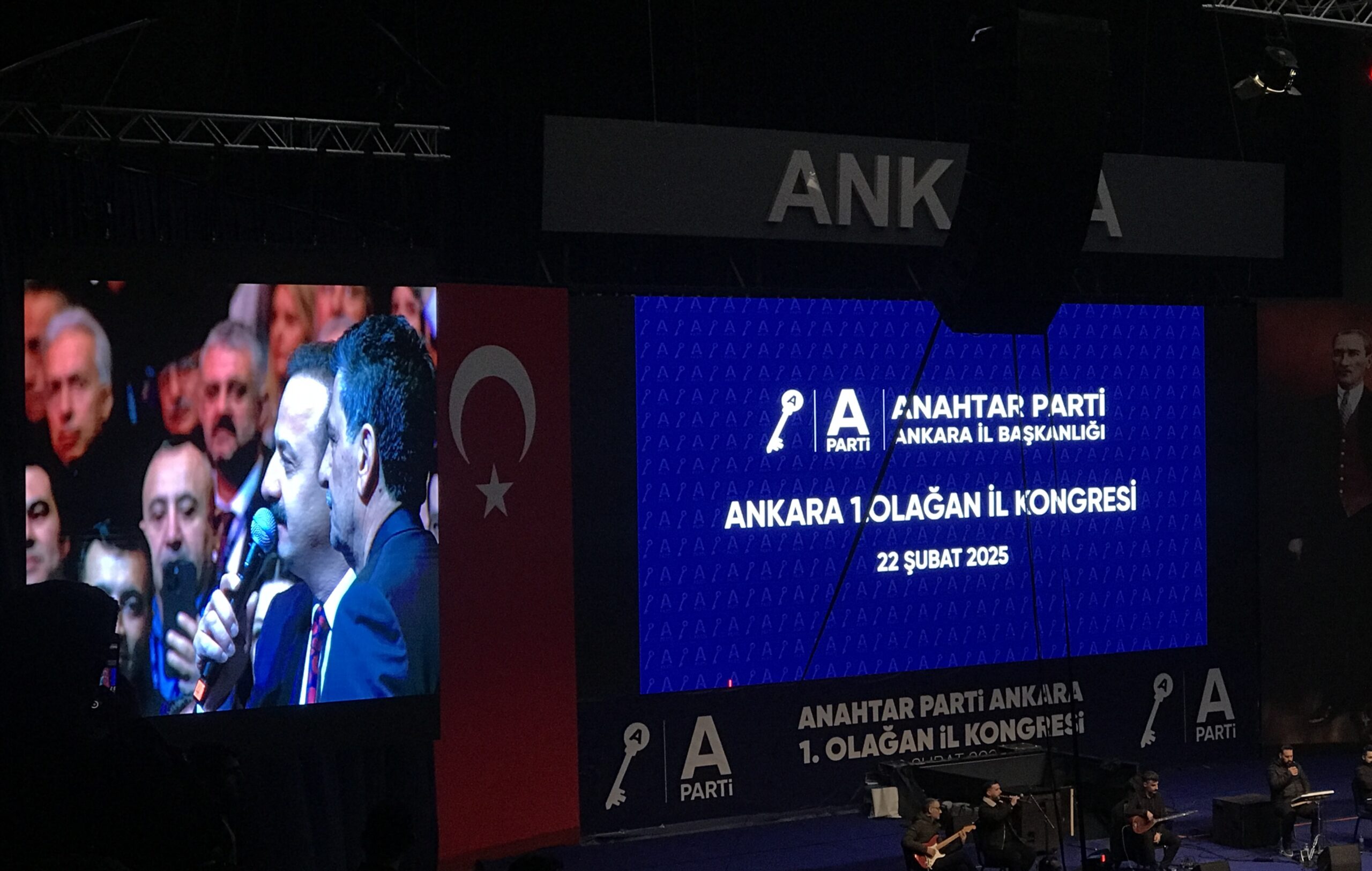 Yavuz Ağıralioğlu’ndan Ankara İl Kongresi’nde şiir! – Birlik Haber Ajansı