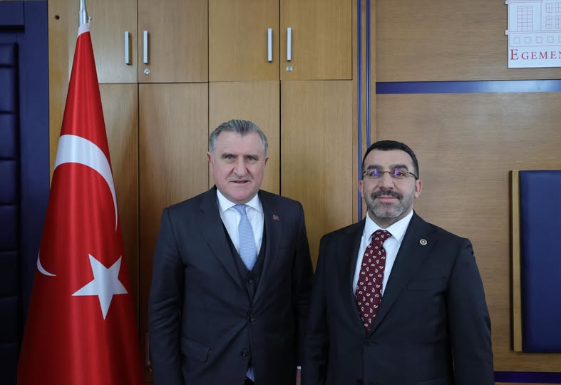 Kars Milletvekili Adem Çalkın, Spor Bakanı Osman Aşkın Bak’ı ziyaret etti – Birlik Haber Ajansı