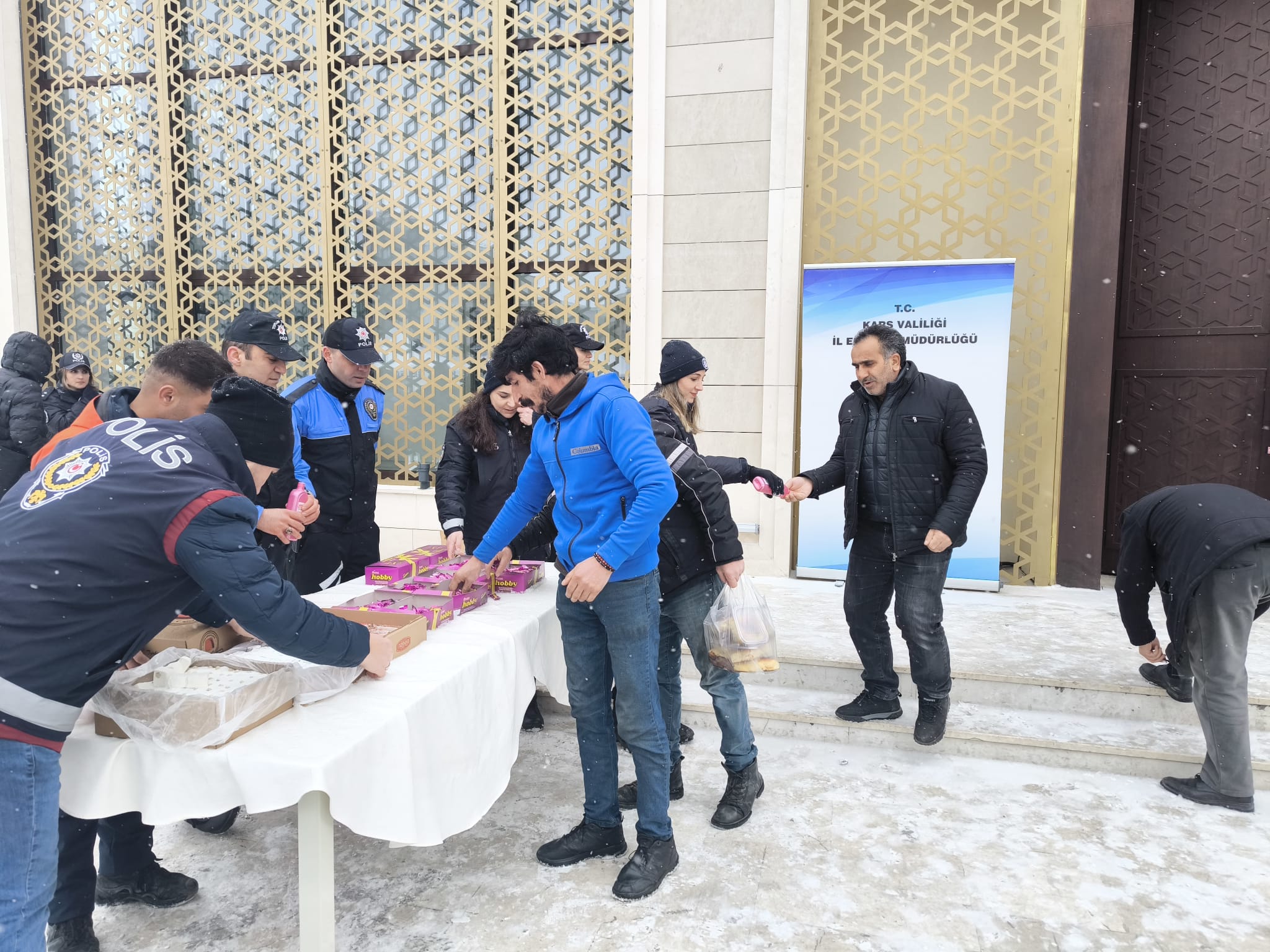 Kars’ta depremde hayatını kaybedenler için mevlit okutuldu – Birlik Haber Ajansı