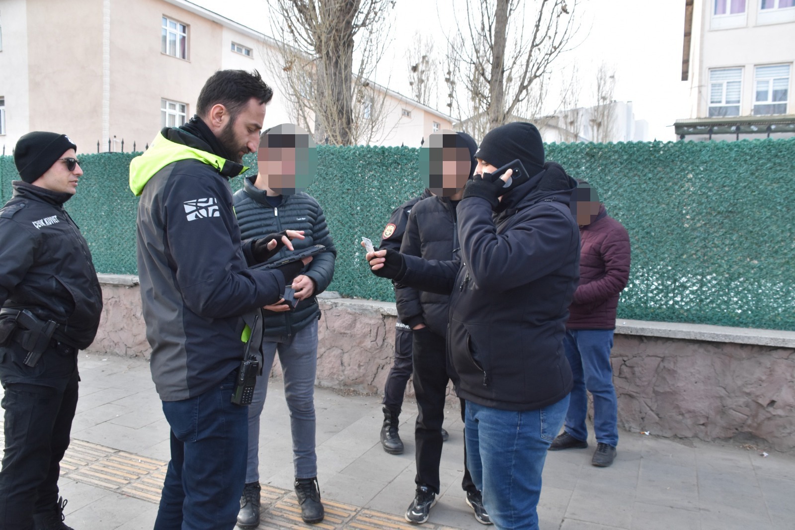 Kars’ta okul çevrelerine yönelik denetimler sıklaştırıldı – Birlik Haber Ajansı