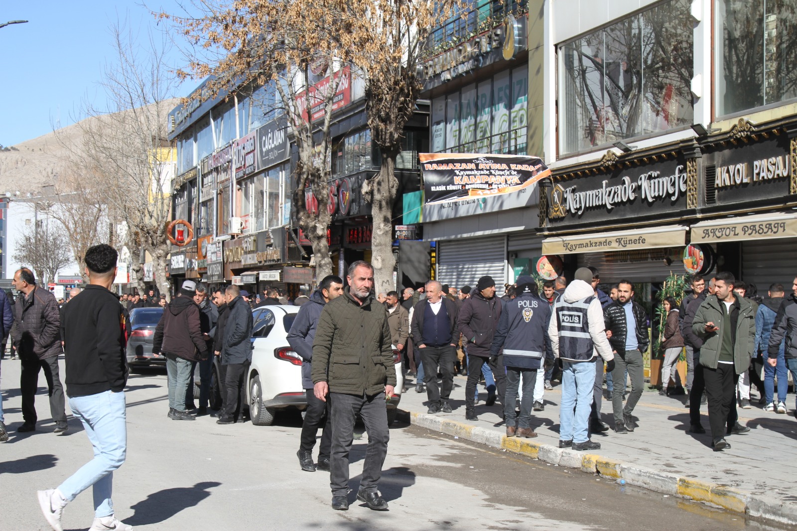Van’da dün ne oldu? Kayyum ataması sonrası gelişmeler – Birlik Haber Ajansı