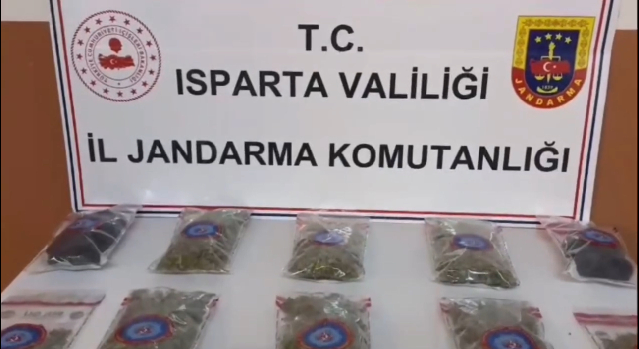 Isparta’da uyuşturucu operasyonu: 1 kilo skunk ele geçirildi – Birlik Haber Ajansı