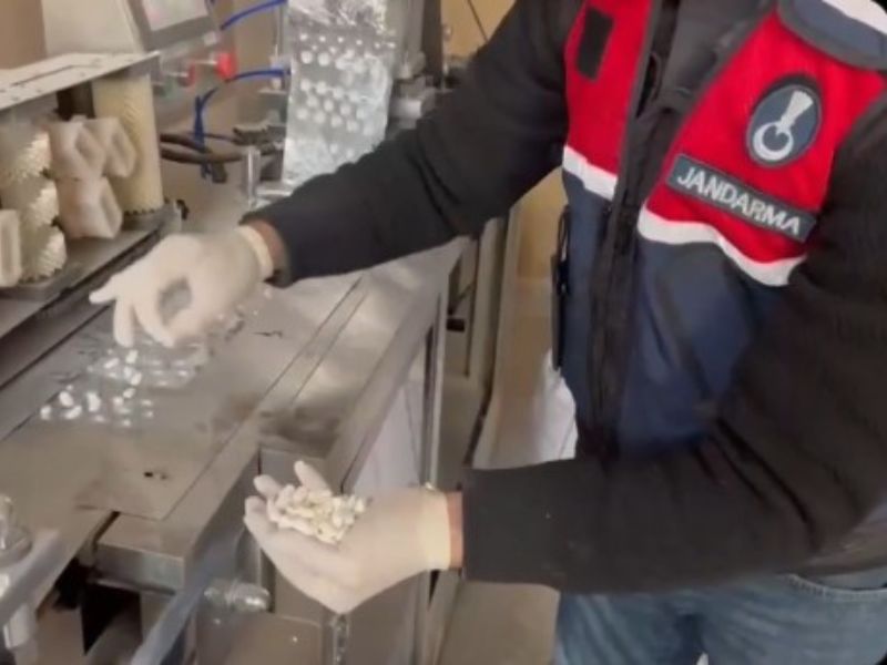 Sahte Kanser İlacı İmal Eden Çete Çökertildi – Birlik Haber Ajansı