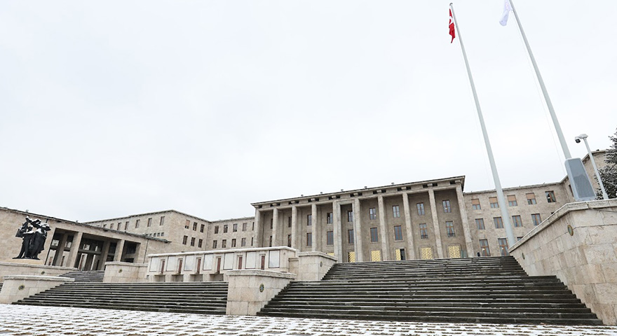 TBMM'de Bu Hafta Hangi Kanunlar Görüşülecek?