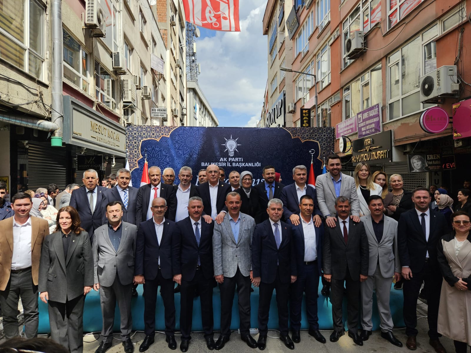 AK Parti Balıkesir Teşkilatı bayramlaşma programında buluştu – Birlik Haber Ajansı