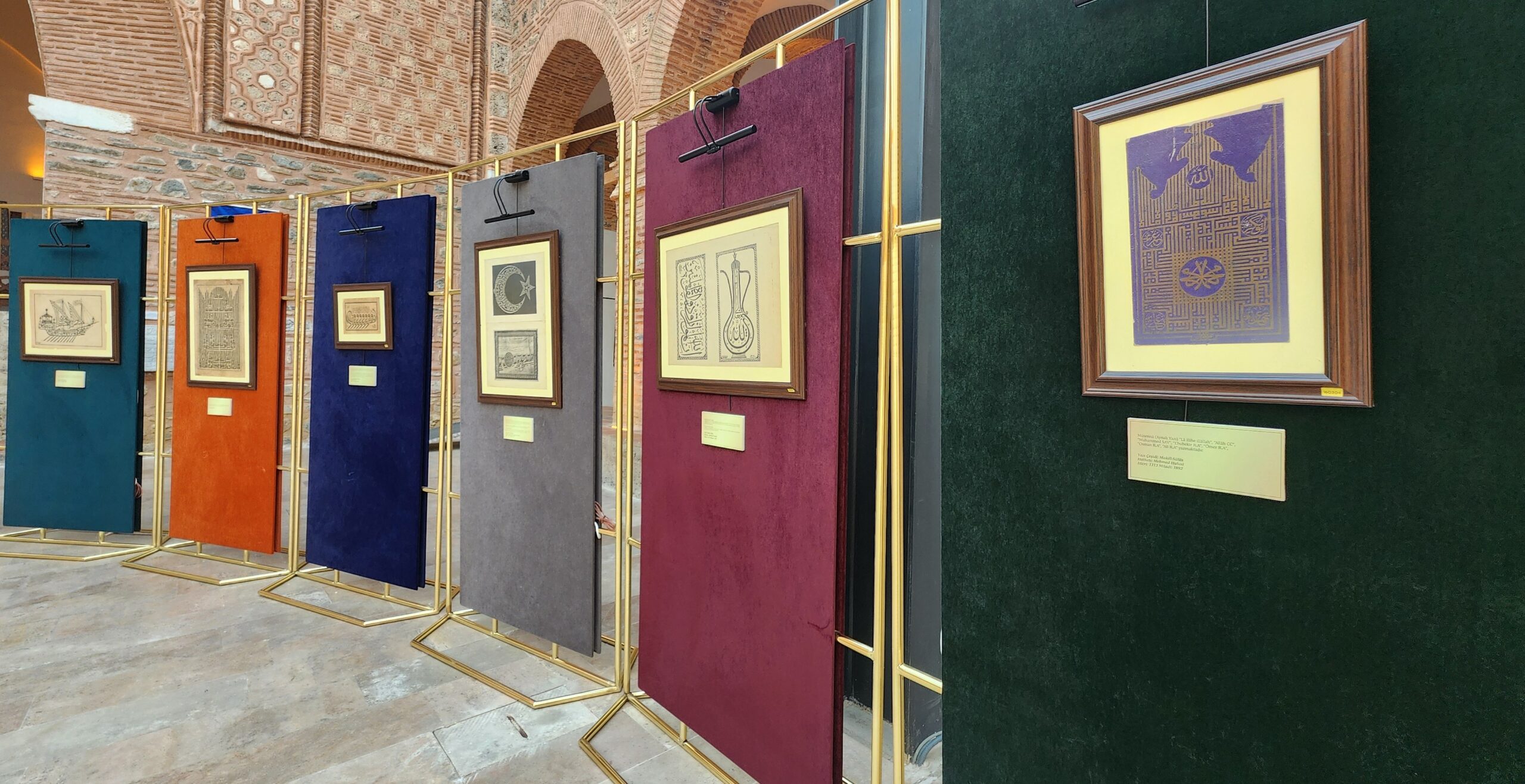 Bursa’da “Taş Baskı Hüsn-i Hatlar” Sergisi – Birlik Haber Ajansı