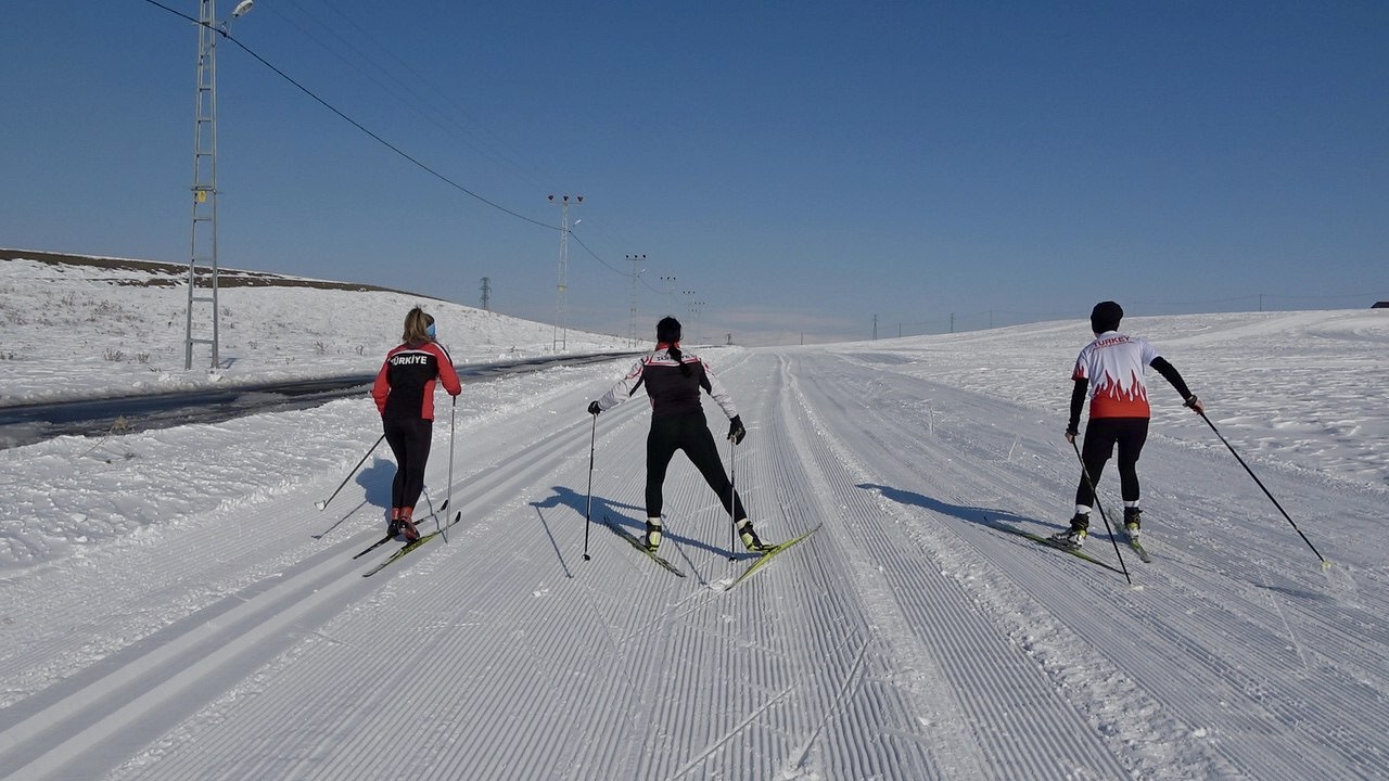 Ağrı’nın kadın sporcularından üstün performans! – Birlik Haber Ajansı