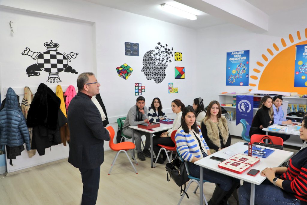 Kars Valisi Polat, kursiyer öğretmenler ile bir araya geldi – Birlik Haber Ajansı