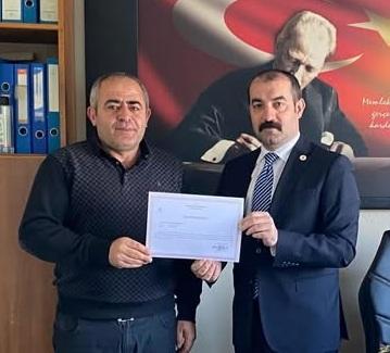 Kaymakam Muhammed Burak Akköz, başarılı personellere Belge verdi – Birlik Haber Ajansı
