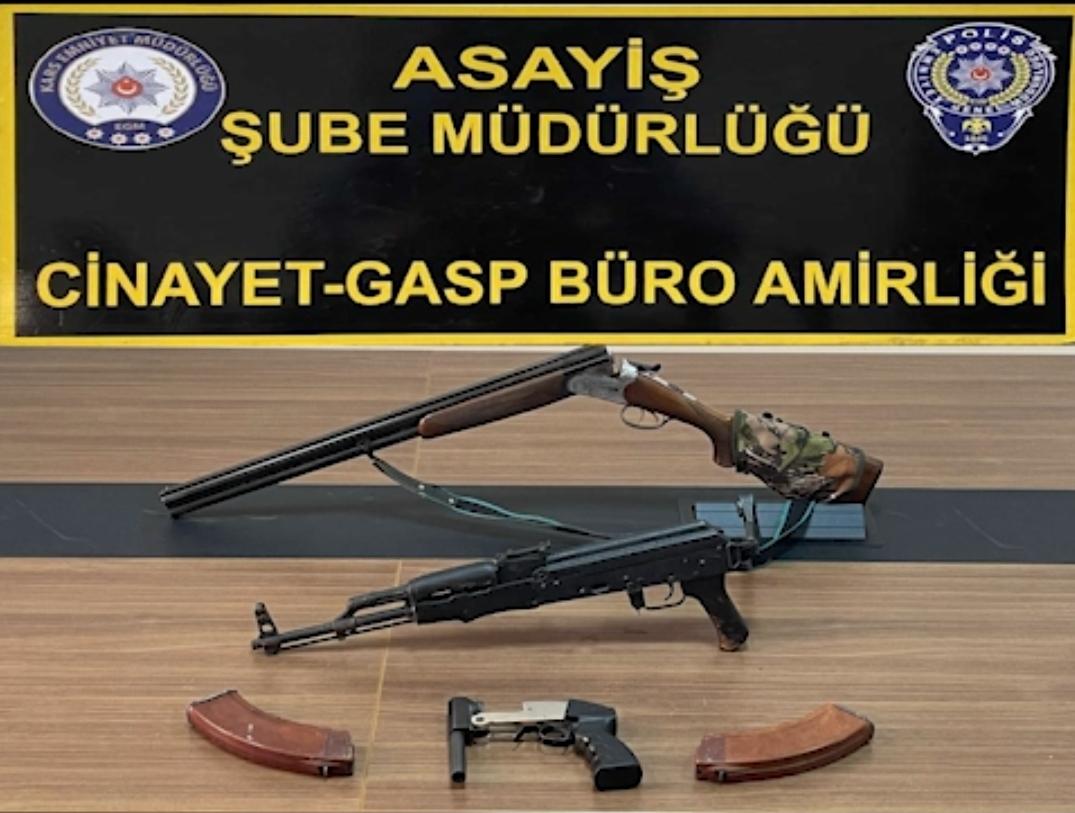 Kars’ta hurdalıktan çok sayıda silah çıktı – Birlik Haber Ajansı