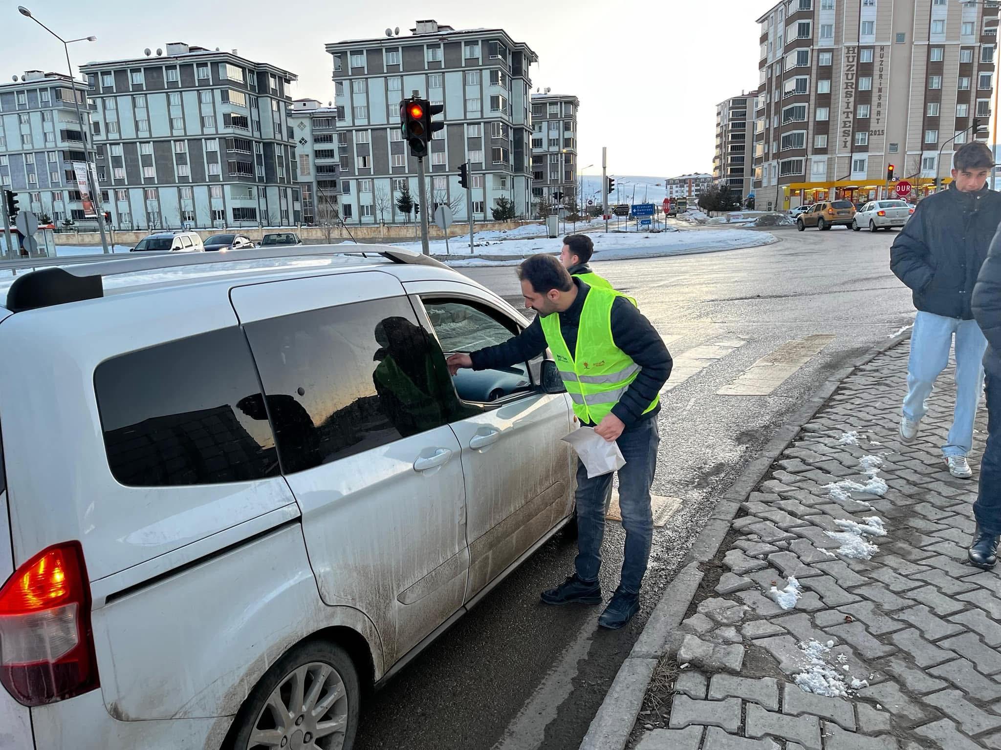 Bayburt AK Gençlik’ten “İftara 5 Kala” etkinliği – Birlik Haber Ajansı