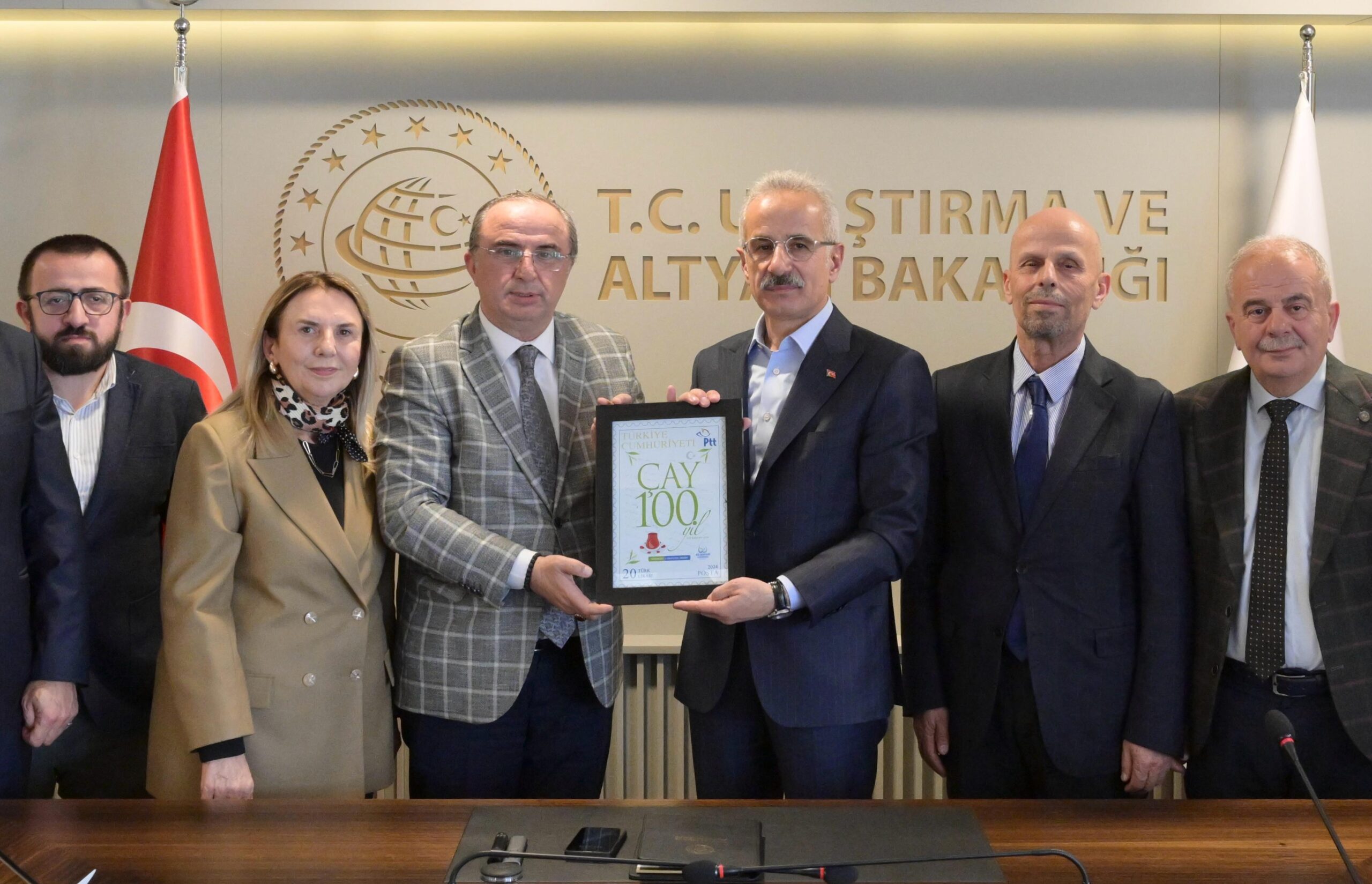 Ankara RİDEF’ten Nayla Altı Kahvaltı Sohbetleri; ilk konuk Ulaştırma Bakanı Uraloğlu – Birlik Haber Ajansı