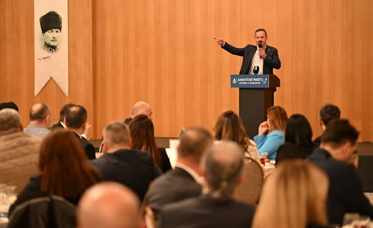 Ağıralioğlu: Bu çocuklar siyasetin kavgasına değil, kendi kaderlerine itiraz ettiler – Birlik Haber Ajansı