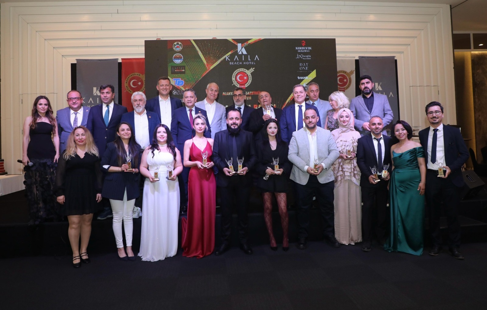 ALGC’nin Alanya Medya Başarı Ödülleri sahiplerini buldu