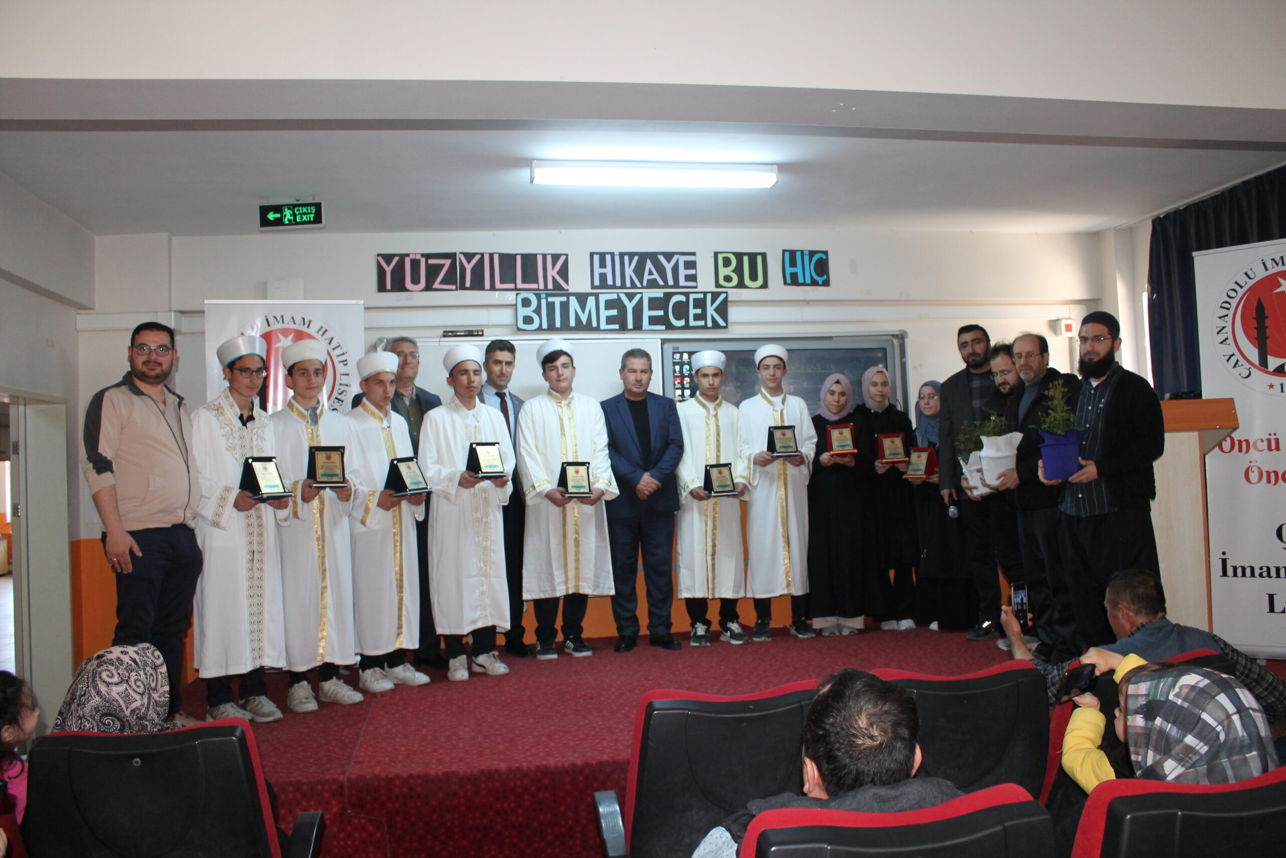 İmam hatip okulları Çay’da bir ilki başardı – Birlik Haber Ajansı