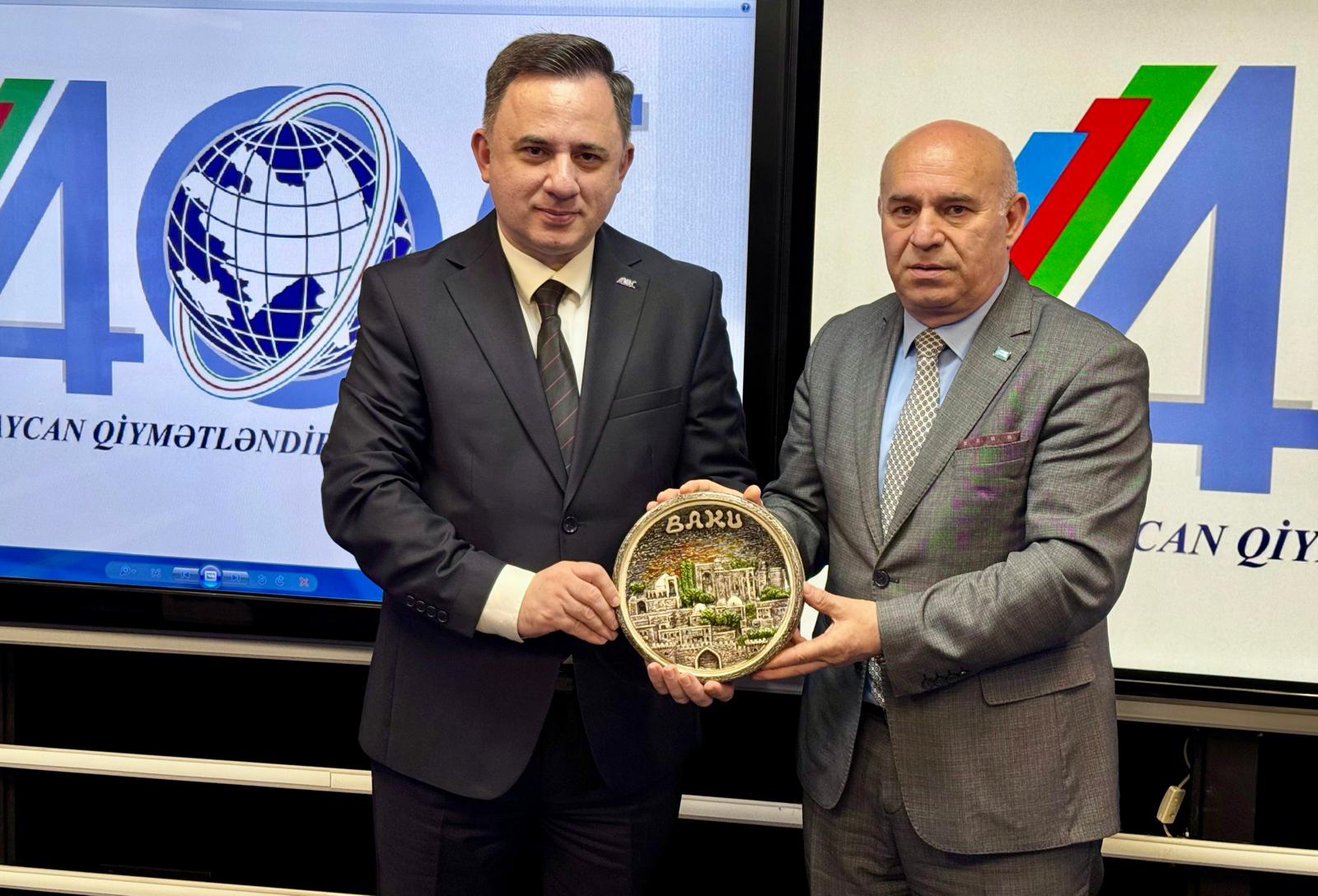 Türk dünyasında anlamlı buluşma: Vügar Oruç’tan Adil Koçalan’a ziyaret – Birlik Haber Ajansı