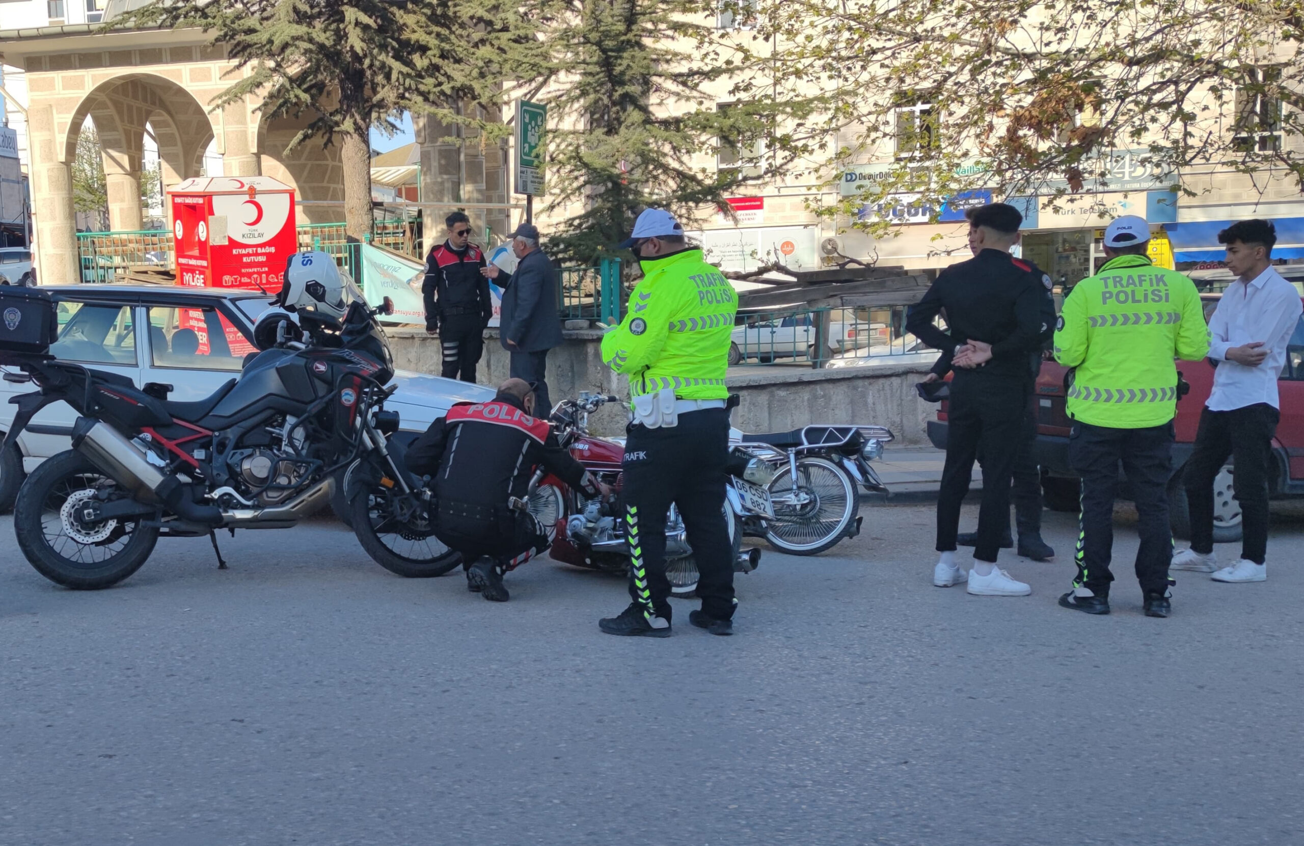 Emniyet motosikletler üzerinde denetimi artırdı – Birlik Haber Ajansı