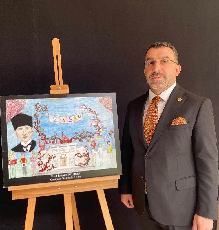 AK Parti Kars Milletvekili Adem Çalkın, TBMM’de açılan resim sergisini ziyaret etti – Birlik Haber Ajansı