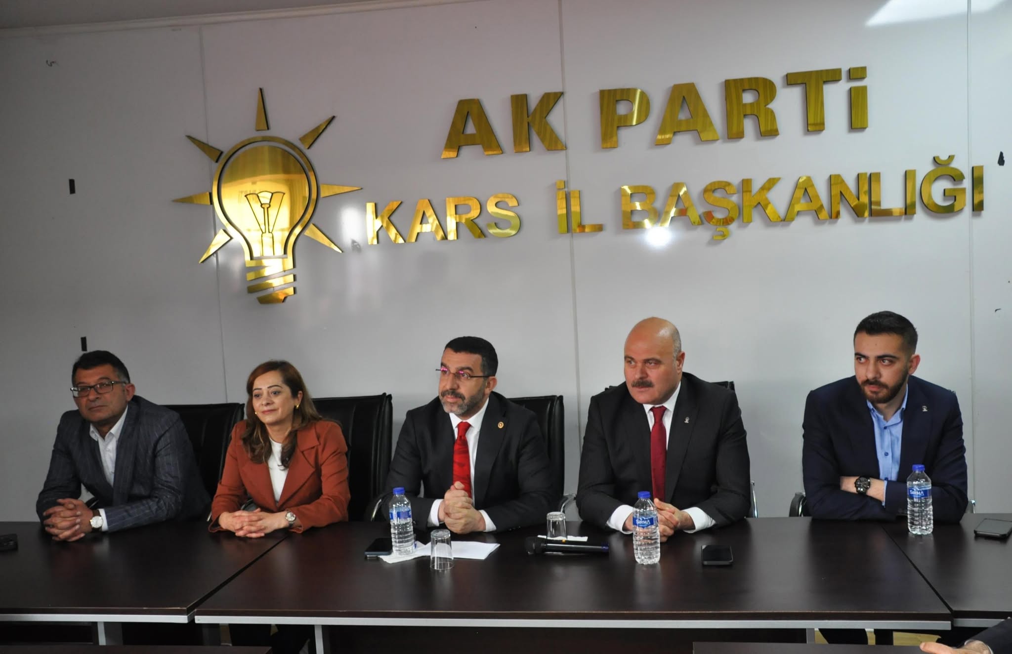 AK Parti’de bayramlaşma programı yoğun katılımla yapıldı – Birlik Haber Ajansı