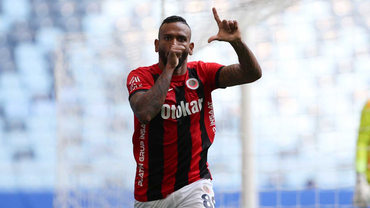 Gençlerbirliği, Adana deplasmanında rahat kazandı