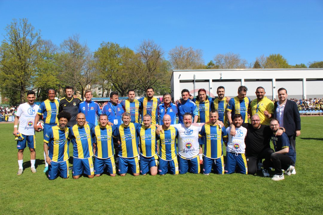 Fenerbahçe ve Schalke futbolcuları dostluk maçında karşı karşıya geldi – Birlik Haber Ajansı