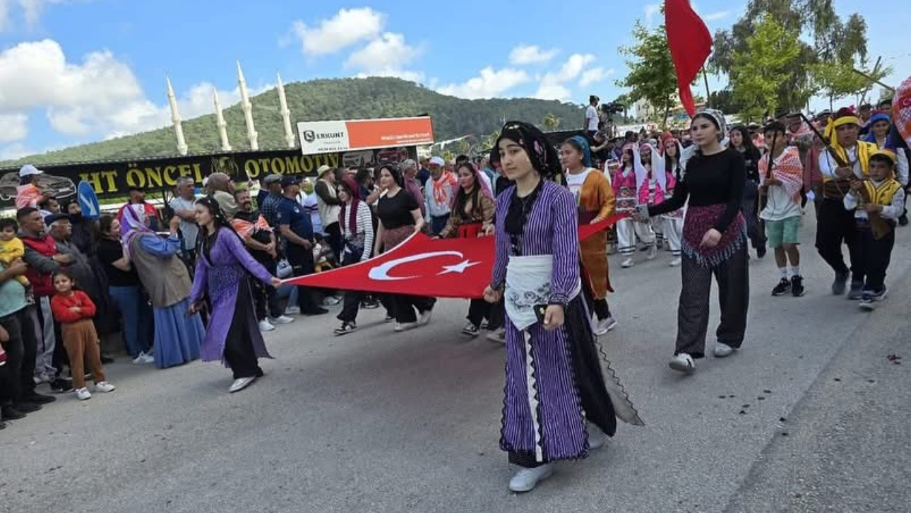 Kumluca’da 26. kez temsili yörük göçü canlandırıldı! – Birlik Haber Ajansı