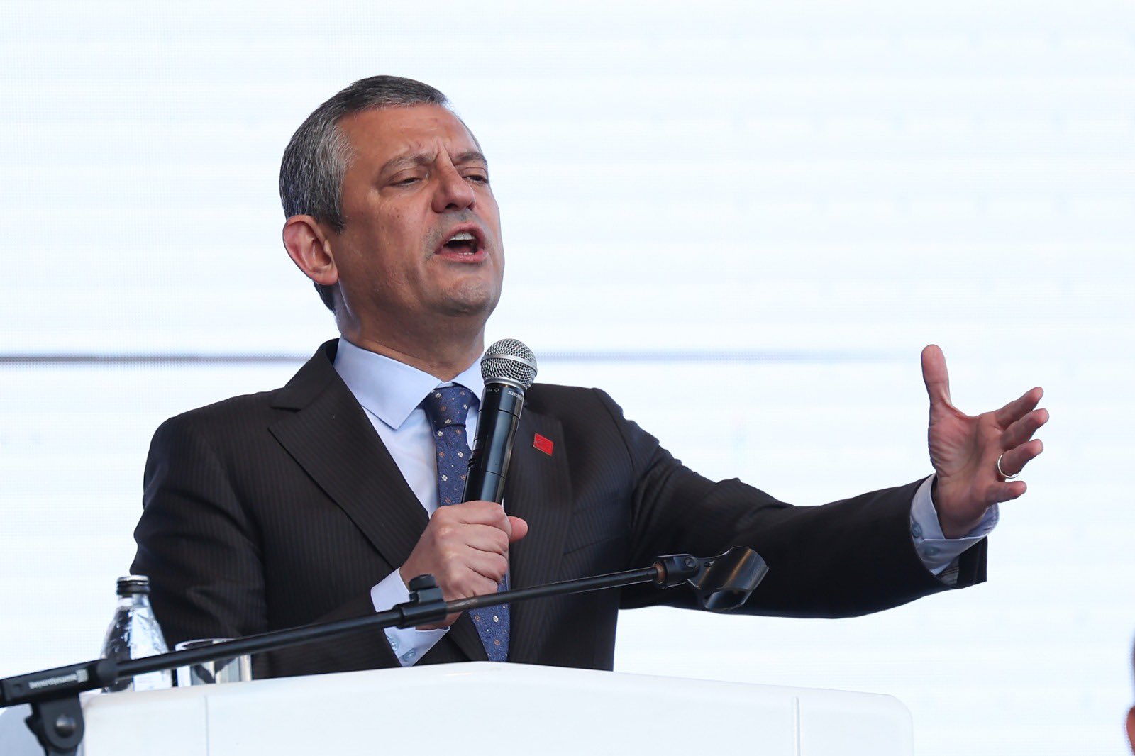 Özgür Özel Mersin’de: Mesele yolsuzluk değil, mesele Kanal İstanbulsuzluk – Birlik Haber Ajansı