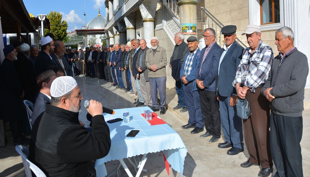 Korkuteli’nde 156 hacı adayı için uğurlama töreni düzenlendi – Birlik Haber Ajansı