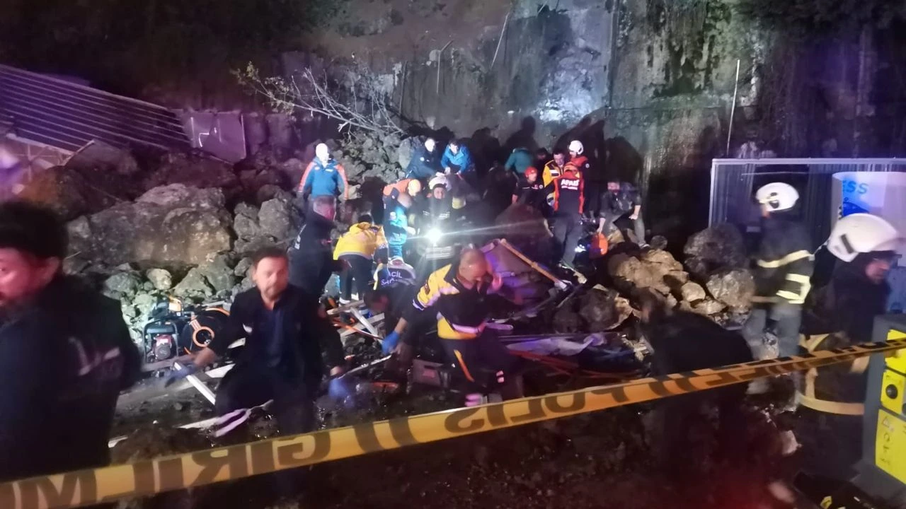 Samsun Canik’te heyelan: Baba ve iki kızı hayatını kaybetti – Birlik Haber Ajansı
