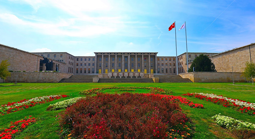 TBMM, 105. yılını çocuklarla kutluyor