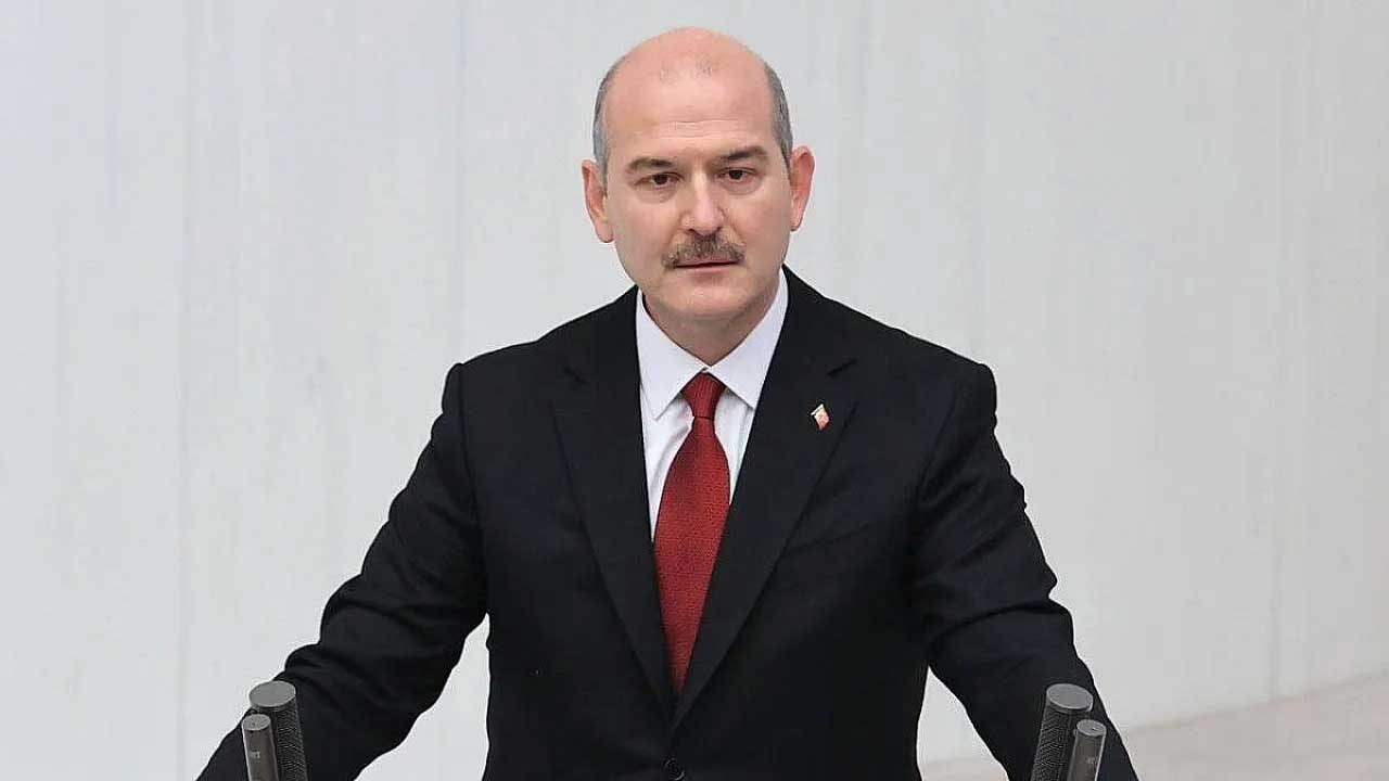 Süleyman Soylu’dan Özgür Özel’e İBB yanıtı: “Yalan söylemeyi bırak, gerçekleri çarpıtma!” – Birlik Haber Ajansı
