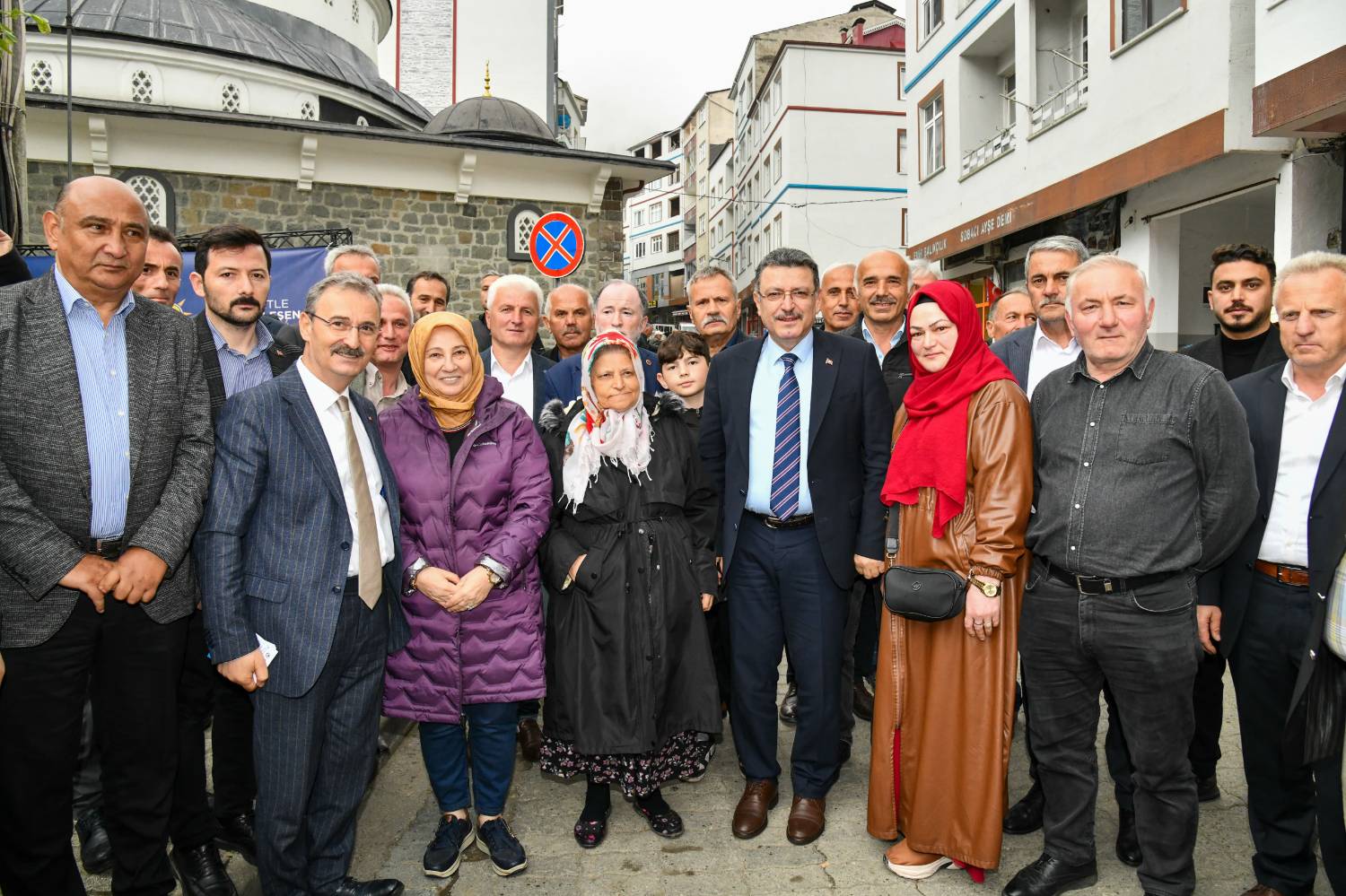 Ahmet Metin Genç, “Vatandaş Soruyor Başkan Cevaplıyor” etkinliğine katıldı – Birlik Haber Ajansı
