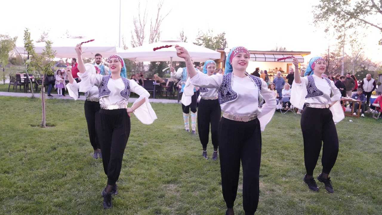 Ankara’da Balkan Hıdırellezi coşkusu: Binlerce kişi baharı ve birliği kutladı – Birlik Haber Ajansı