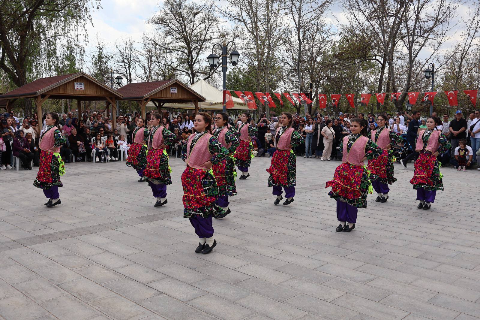 Hıdırellez Şenliği Kırıkkale’yi hareketlendirdi – Birlik Haber Ajansı