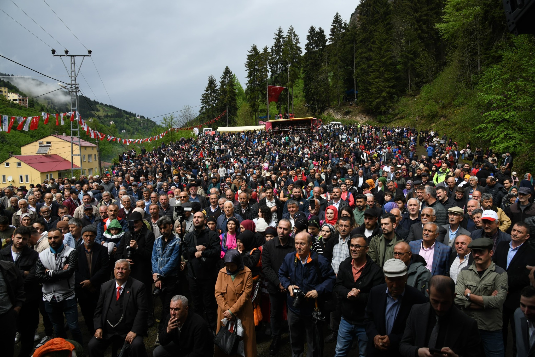 Şalpazarı Acısu Hıdrellez Bahar Bayramı Şenliği’nin 30.’su yapıldı – Birlik Haber Ajansı
