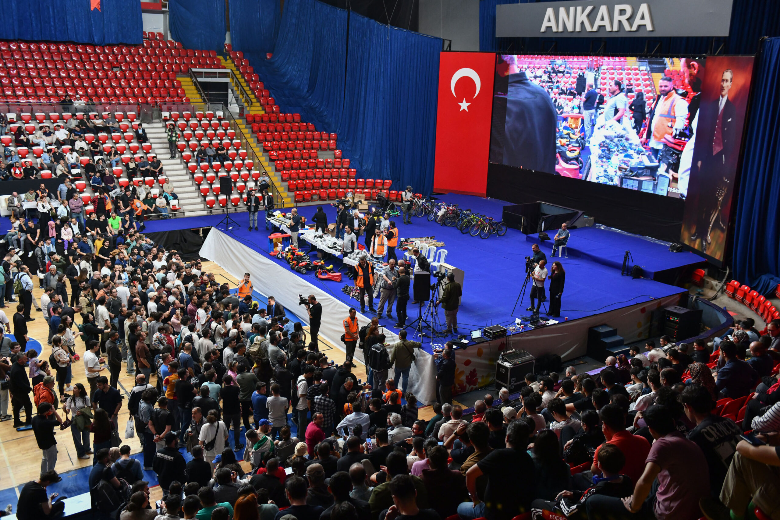 Otobüs, Ankaray ve metrolarda unutulan eşyalar açık artırmayla satıldı – Birlik Haber Ajansı