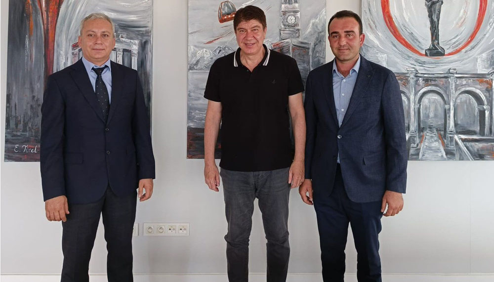 Gazipaşa Zeytinada Mahalle muhtarı ve SYDV Müdürü Menderes Türel’e misafir oldu – Birlik Haber Ajansı