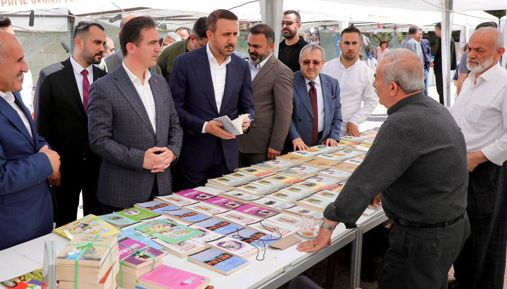 Bitlis Kitap Fuarı’na yoğun ilgi – Birlik Haber Ajansı