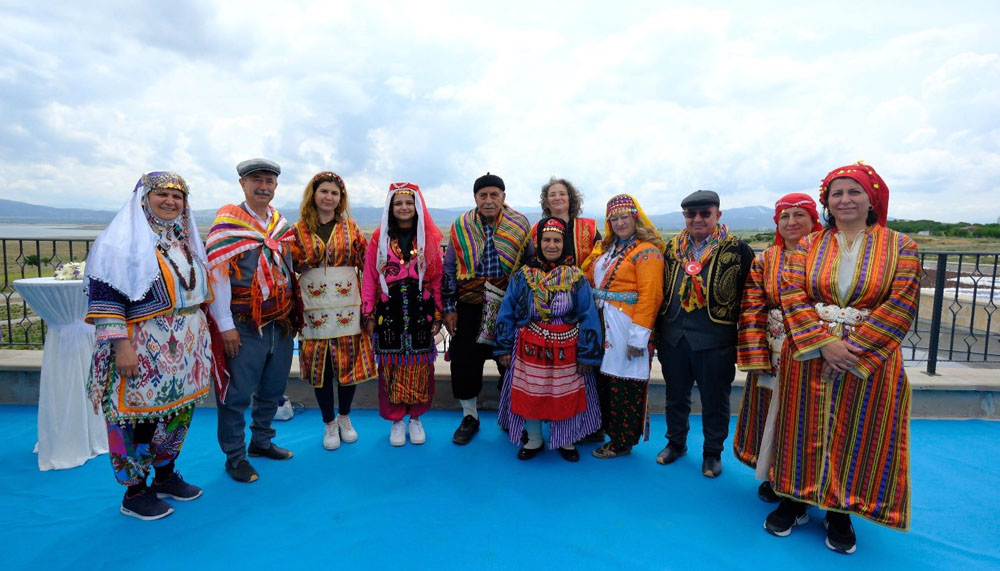 DoğaFest’te lavanta ve gül kokuları eşliğinde nikâh ve koku yolculuğu – Birlik Haber Ajansı