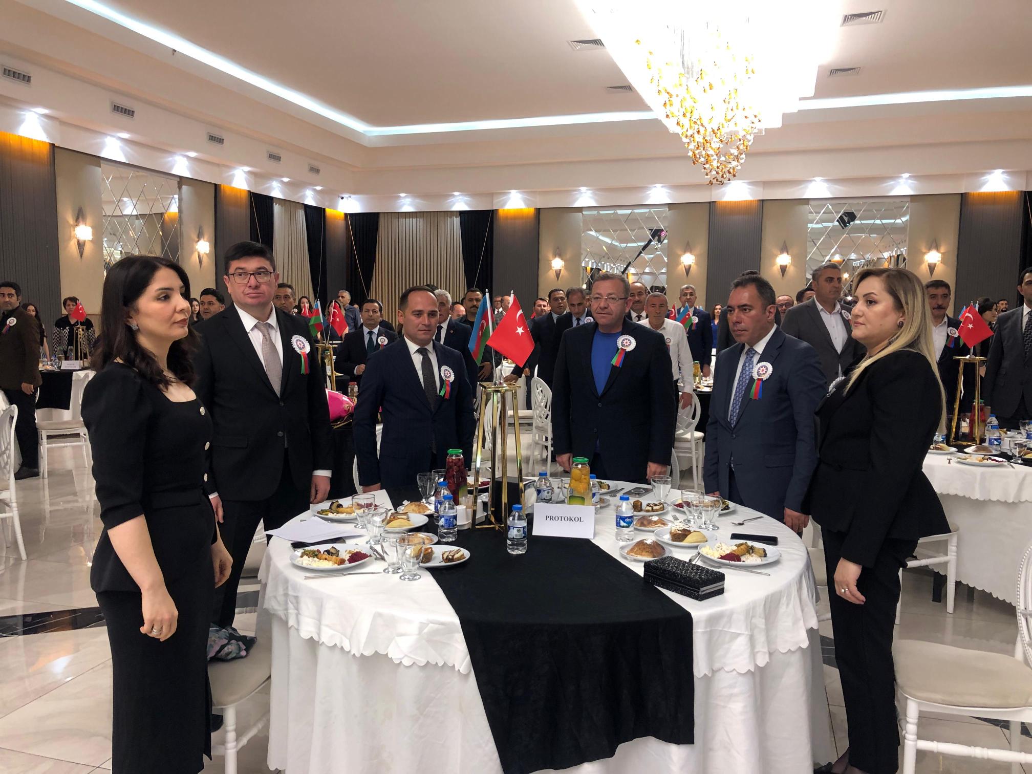 Azerbaycan Bağımsızlık Günü Kars’ta etkinliklerle kutlandı – Birlik Haber Ajansı