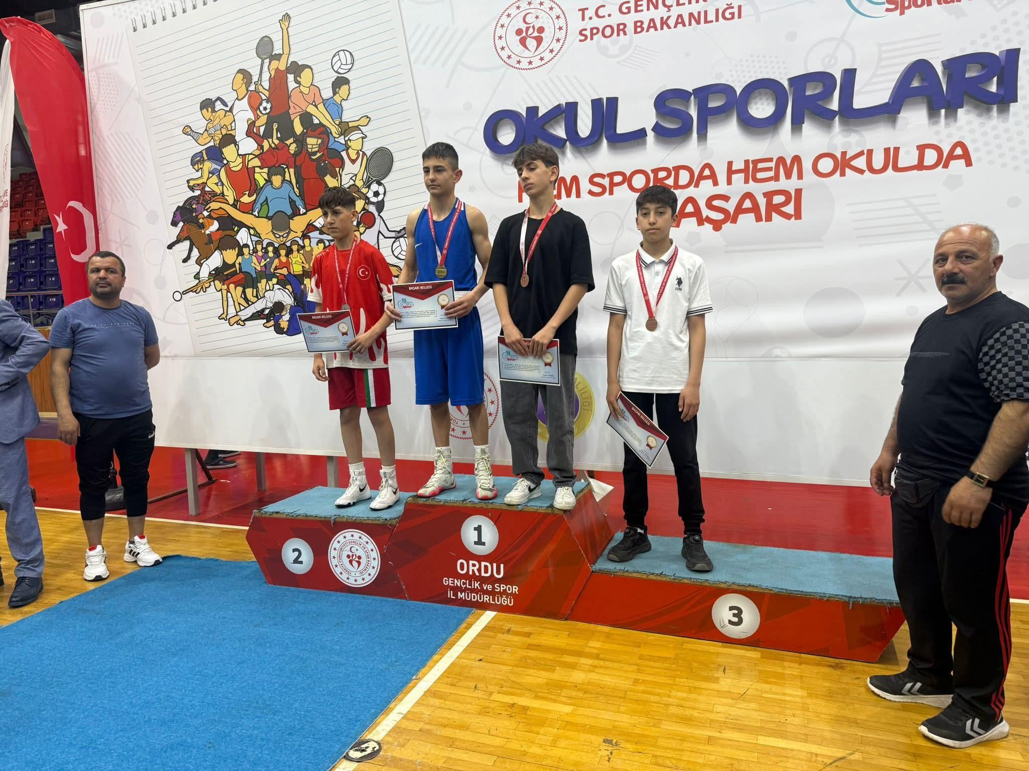 Karslı boks sporcuları Ordu’da Türkiye üçüncüsü oldu – Birlik Haber Ajansı