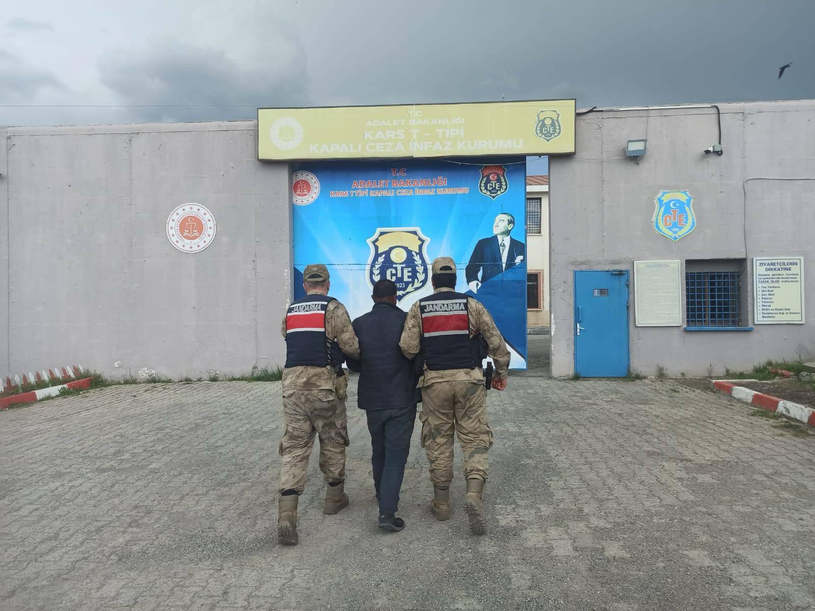 Kars’ta aranan şahıs jandarma tarafından yakalandı – Birlik Haber Ajansı