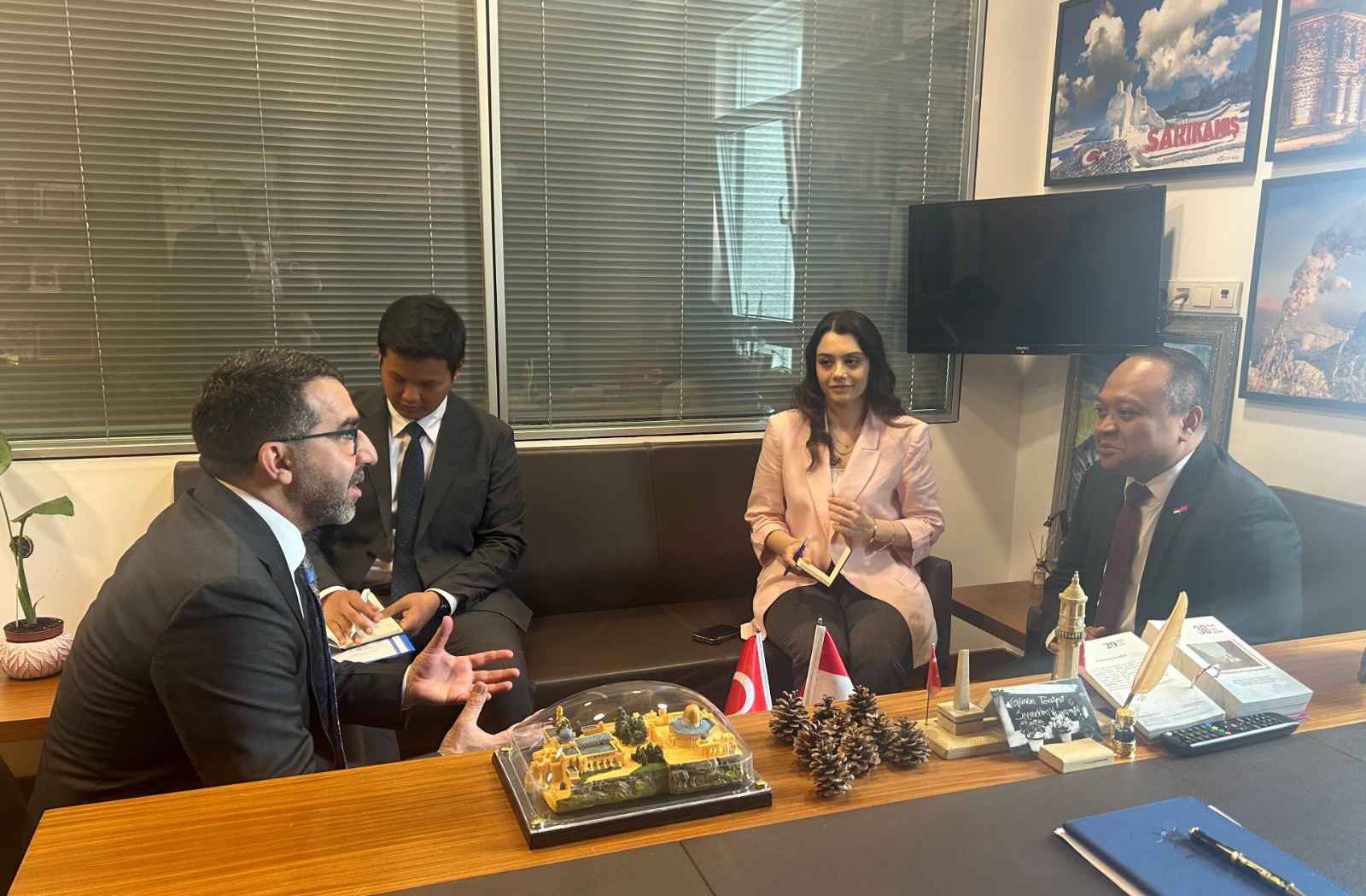 Kars Milletvekili Çalkın, Endonezya Büyükelçisini ağırladı – Birlik Haber Ajansı