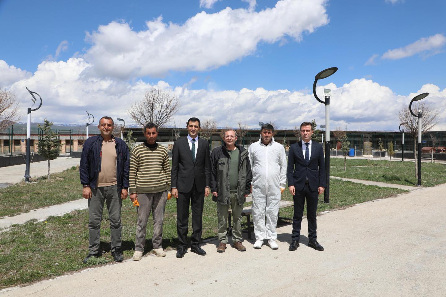 Vali Ziya Polat, Hayvan Bakımevinde incelemelerde bulundu – Birlik Haber Ajansı