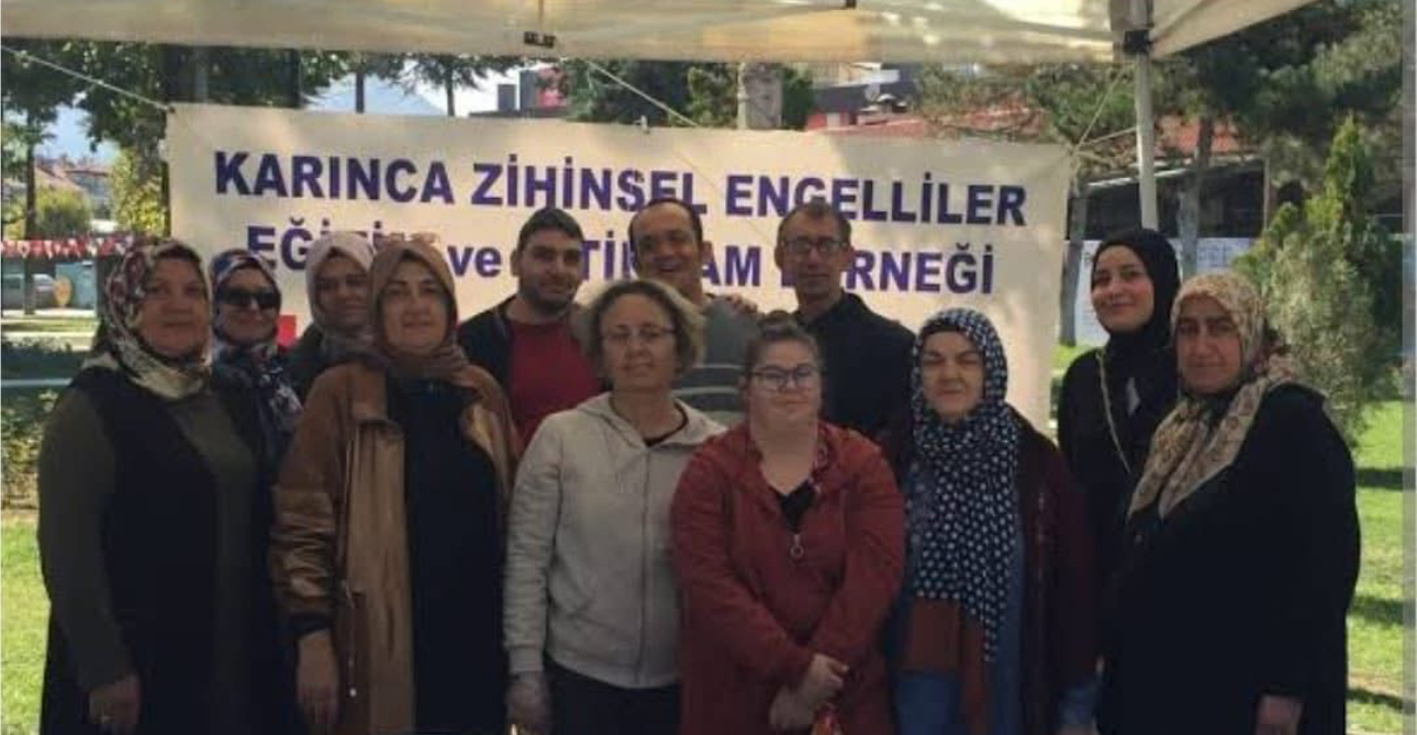 Isparta’da özel çocuklar yararına kermes – Birlik Haber Ajansı